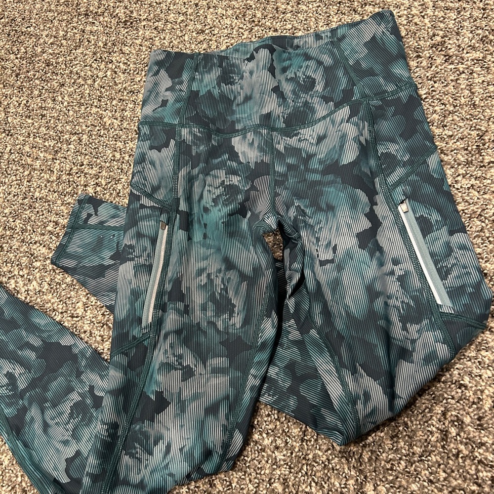 Athleta Patterned Leggings